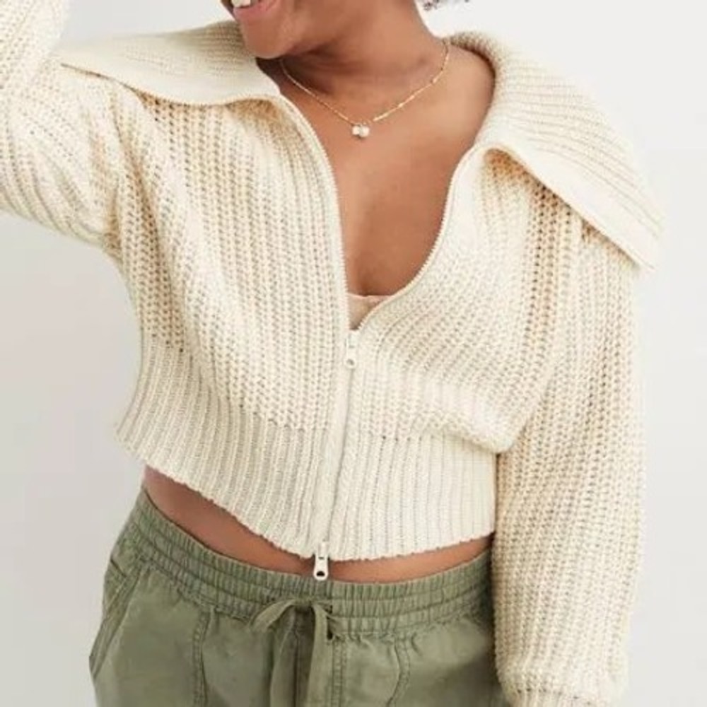 Aerie Cream Chunky Knit Full Zip Cropped Cardigan Sweater Oversized Collar Small
